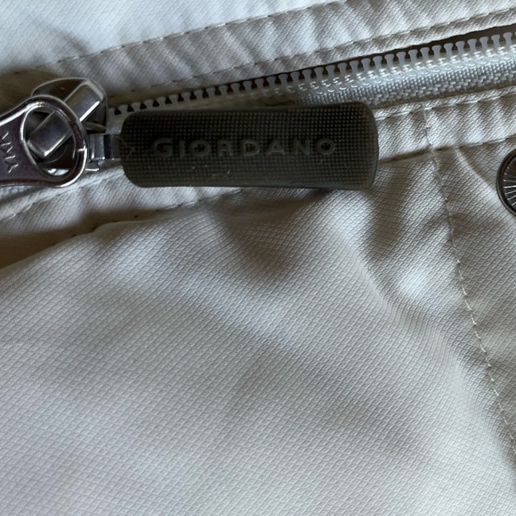 Giordano Goose down Long Puffer with Detachable hoodie and Fur trim- Medium - Picture 9 of 15